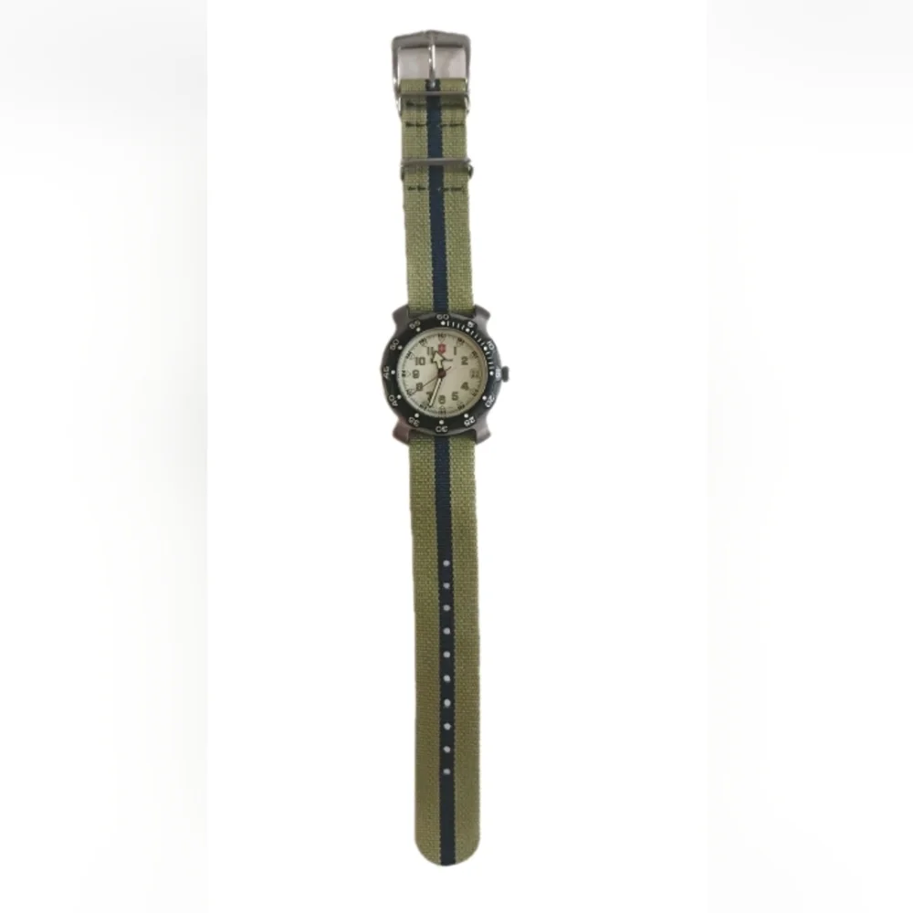 Victorinox this listing
